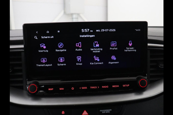 Kia ProCeed 1.5 T-GDI GT-Line | Panoramadak | Leder/alcantara | Stoel/stuur verwarming | Carplay | Cruise control | Climate control | Camera | Park assist |