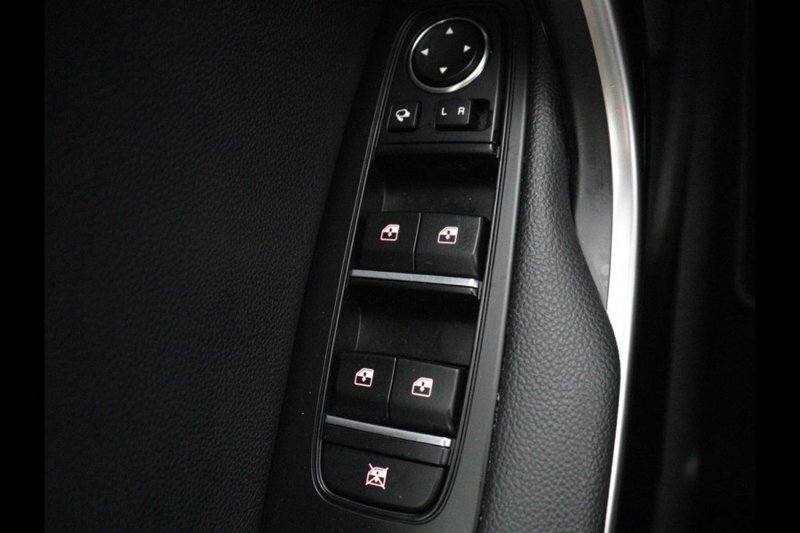 Kia ProCeed 1.5 T-GDI GT-Line | Panoramadak | Leder/alcantara | Stoel/stuur verwarming | Carplay | Cruise control | Climate control | Camera | Park assist |