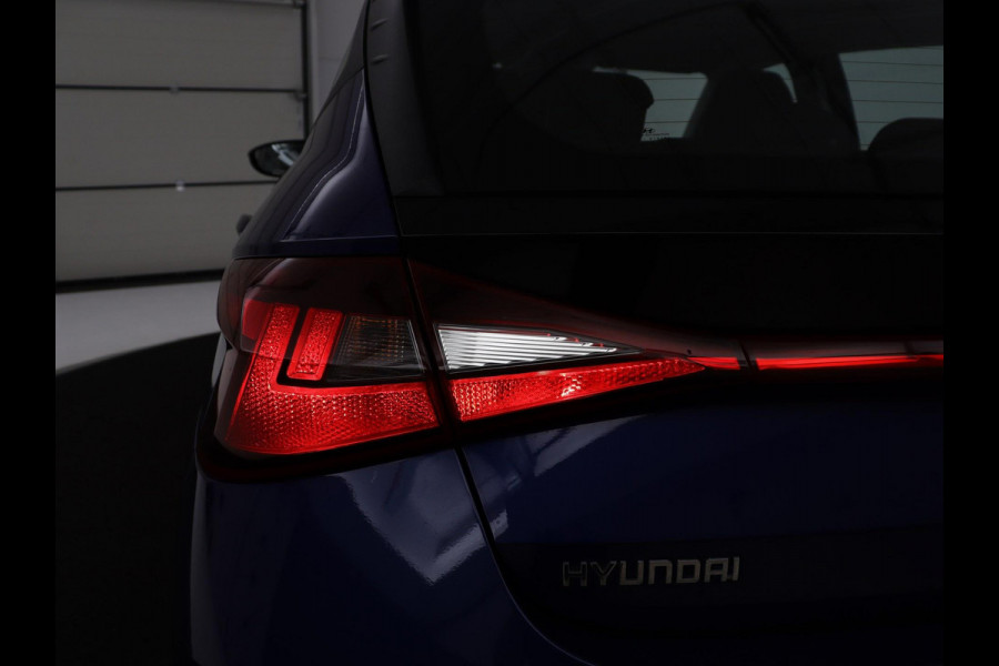 Hyundai i20 1.0 T-GDI Comfort Smart | Cruise control | Carplay | Park assist | | Dodehoek detectie |  Camera | Virtueel dashboard | DAB