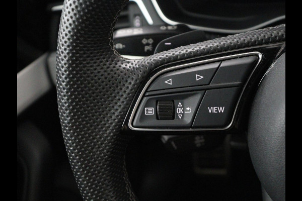 Audi A4 Avant 35 TFSI S edition Competition | Half Leder | Virtual Dashboard | Stoelverwarming | Cruise control | Park assist | Climate control | Drive select |