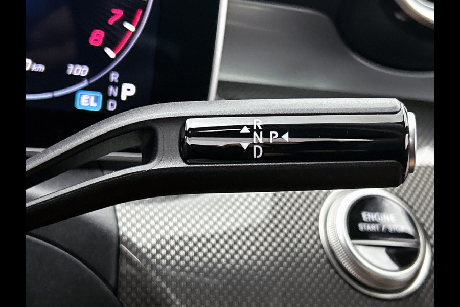 Mercedes-Benz CLE Coupé 300 e AMG Plug-In Hybride AMG Premium | Night Pakket | Digital Licht | Memory Voorstoelen | Stuur en Stoelverwarming Inclusief 24 maanden Mercedes-Benz Certified garantie voor Europa.