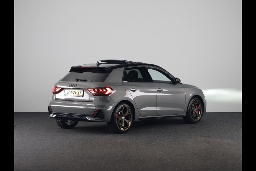 Audi A1 Sportback 40 TFSI edition one 200pk | Automaat | Schuifdak | B&O | Stoelverwarming | ACC | S line | Keyless