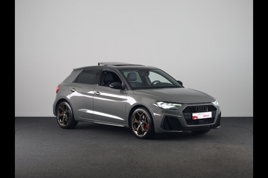 Audi A1 Sportback 40 TFSI edition one 200pk | Automaat | Schuifdak | B&O | Stoelverwarming | ACC | S line | Keyless