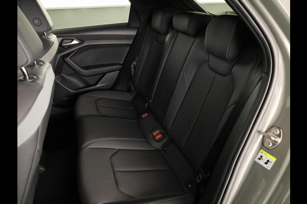 Audi A1 Sportback 40 TFSI edition one 200pk | Automaat | Schuifdak | B&O | Stoelverwarming | ACC | S line | Keyless