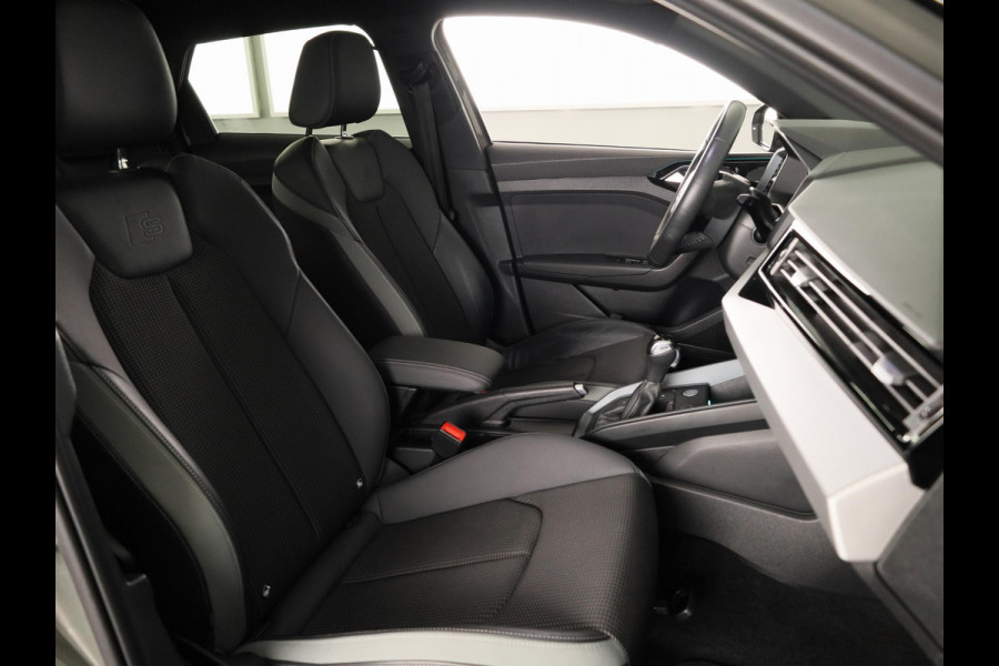Audi A1 Sportback 40 TFSI edition one 200pk | Automaat | Schuifdak | B&O | Stoelverwarming | ACC | S line | Keyless