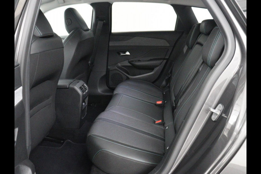 Peugeot 308 SW 1.6 HYbrid 180 Allure Pack Business | SOH 97.3% | Trekhaak | 360 camera | Adaptive cruise | Carplay | Climate control | Virtual |