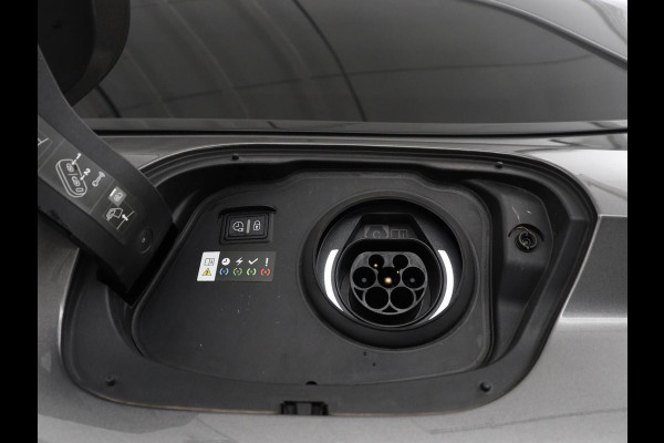 Peugeot 308 SW 1.6 HYbrid 180 Allure Pack Business | SOH 97.3% | Trekhaak | 360 camera | Adaptive cruise | Carplay | Climate control | Virtual |