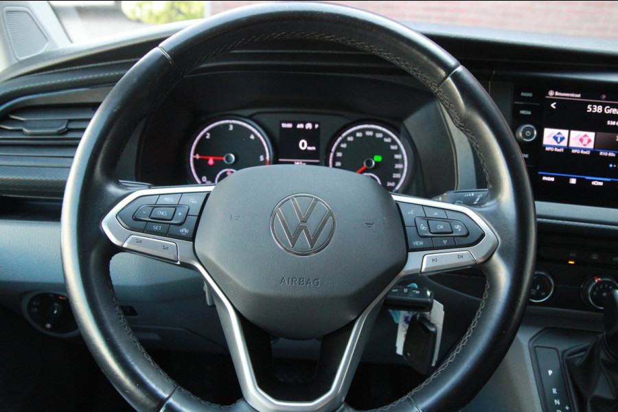Volkswagen Transporter 2.0 TDI L1H1 / 150PK automaat / dubbel schuifdeur / app connect / cruise