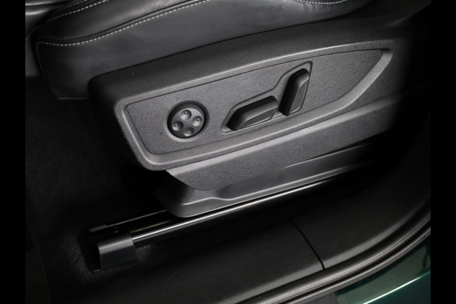 Audi Q5 3.0 TFSI SQ5 quattro 354pk | Luchtvering | Panoramadak | Standkachel | ACC | Side assist | Keyless | Matrix LED | Orig. NL auto