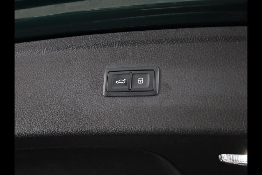 Audi Q5 3.0 TFSI SQ5 quattro 354pk | Luchtvering | Panoramadak | Standkachel | ACC | Side assist | Keyless | Matrix LED | Orig. NL auto