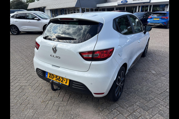 Renault Clio 0.9 TCe Zen 90pk Trekhaak | Airco | Cruise control | Navigatie | Parkeersensoren Achter