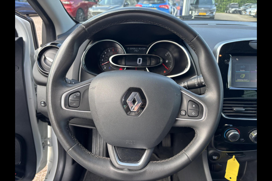 Renault Clio 0.9 TCe Zen 90pk Trekhaak | Airco | Cruise control | Navigatie | Parkeersensoren Achter