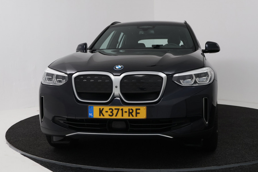 BMW iX3 High Executive 80 kWh SOH 97%(PANO, 360 CAMERA, H/K AUDIO, SFEERVERLICHTING, ADAPTIVE CRUISE, TREKHAAK, AUTOPILOT)
