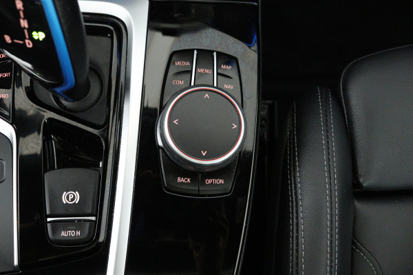 BMW iX3 High Executive 80 kWh SOH 97%(PANO, 360 CAMERA, H/K AUDIO, SFEERVERLICHTING, ADAPTIVE CRUISE, TREKHAAK, AUTOPILOT)