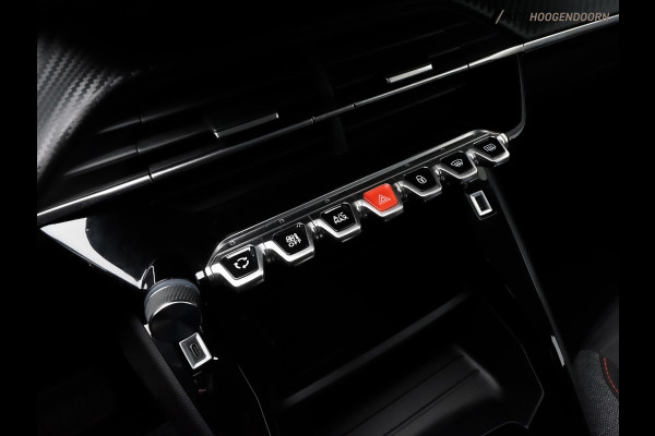 Peugeot 208 1.2 PureTech Active Sport (APPLE CARPLAY,LED VERLICHTING,CLIMATE,CRUISE,LM-VELGEN,SPORTSTOELEN,TOPCONDITIE)