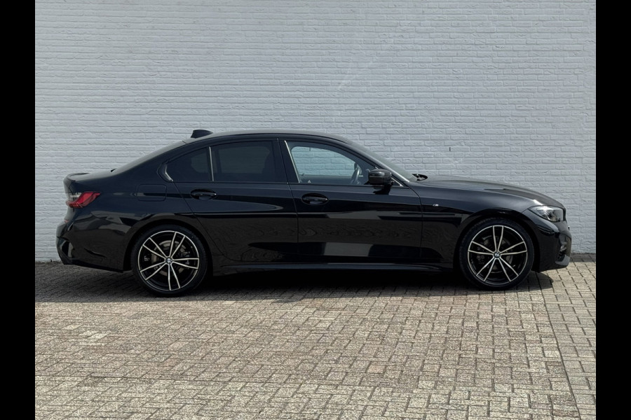BMW 3 Serie 318i Business Edition M-Sport Full Led Carplay Automaat Digital Dash Camera Leder Cruise Navi
