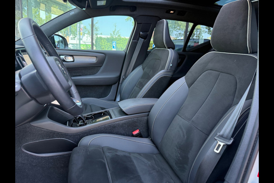 Volvo XC40 Recharge P8 AWD R-Design - Automaat - Alcantara - Pano/Schuifdak - Navi