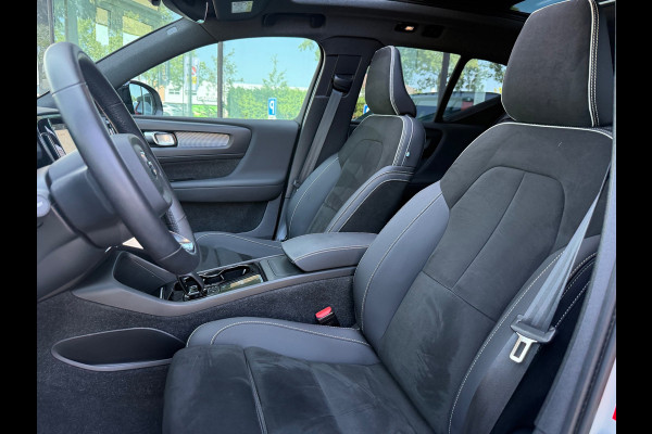 Volvo XC40 Recharge P8 AWD R-Design - Automaat - Alcantara - Pano/Schuifdak - Navi