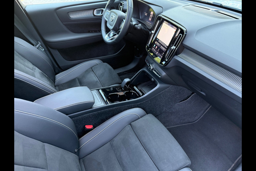 Volvo XC40 Recharge P8 AWD R-Design - Automaat - Alcantara - Pano/Schuifdak - Navi