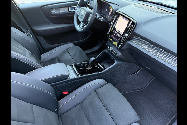 Volvo XC40 Recharge P8 AWD R-Design - Automaat - Alcantara - Pano/Schuifdak - Navi
