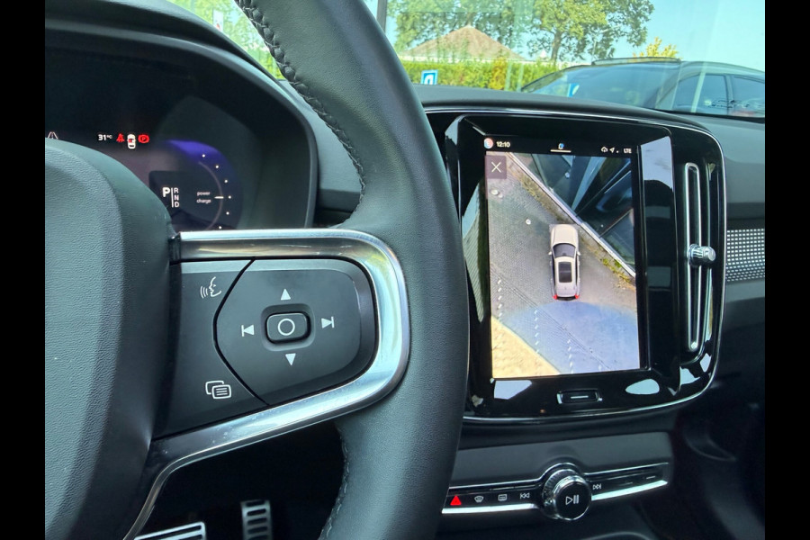 Volvo XC40 Recharge P8 AWD R-Design - Automaat - Alcantara - Pano/Schuifdak - Navi