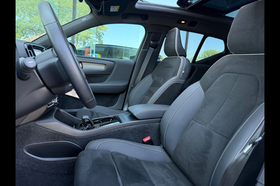 Volvo XC40 Recharge P8 AWD R-Design - Automaat - Alcantara - Pano/Schuifdak - Navi