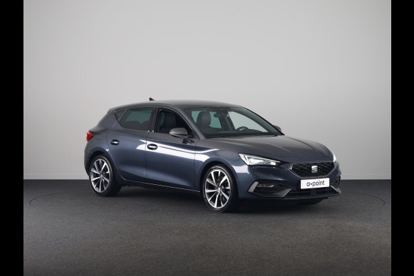 Seat Leon 1.5 eTSI FR Launch Edition Full map navigatie | Dodehoek detectie | Adaptive Cruise Control | 18 inch lm-velgen | Apple Car Play / Android Auto | Rijstrooksensor met correctie | Climat Control