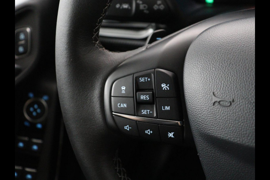 Ford Fiesta 1.0 EcoBoost Vignale | Panoramadak | Leder | Stuur/stoelverwarming | B&O sound | Climate control | Dodehoek detectie | Adaptive Cruise | Camera | Park assist |