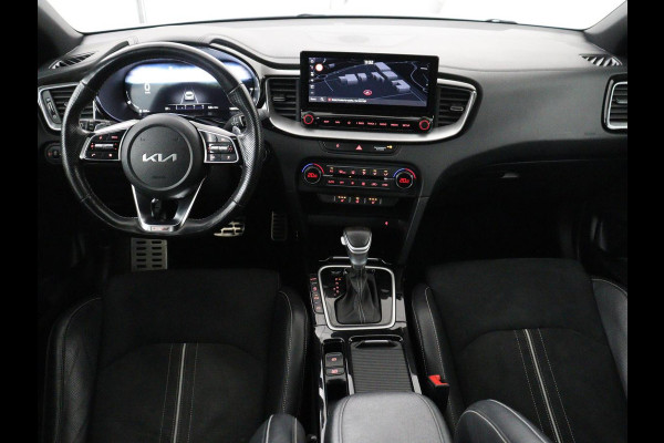 Kia ProCeed 1.5 T-GDI GT-Line | Panoramadak | Trekhaak | Half Leder | Stuur/stoelverwarming | Virtual dashboard | Adaptive cruise | Camera | Carplay | Dodehoek detectie |