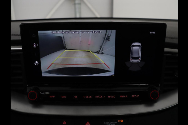 Kia ProCeed 1.5 T-GDI GT-Line | Panoramadak | Trekhaak | Half Leder | Stuur/stoelverwarming | Virtual dashboard | Adaptive cruise | Camera | Carplay | Dodehoek detectie |