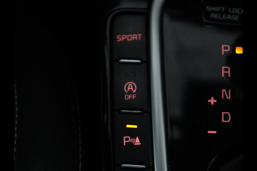 Kia ProCeed 1.5 T-GDI GT-Line | Panoramadak | Trekhaak | Half Leder | Stuur/stoelverwarming | Virtual dashboard | Adaptive cruise | Camera | Carplay | Dodehoek detectie |