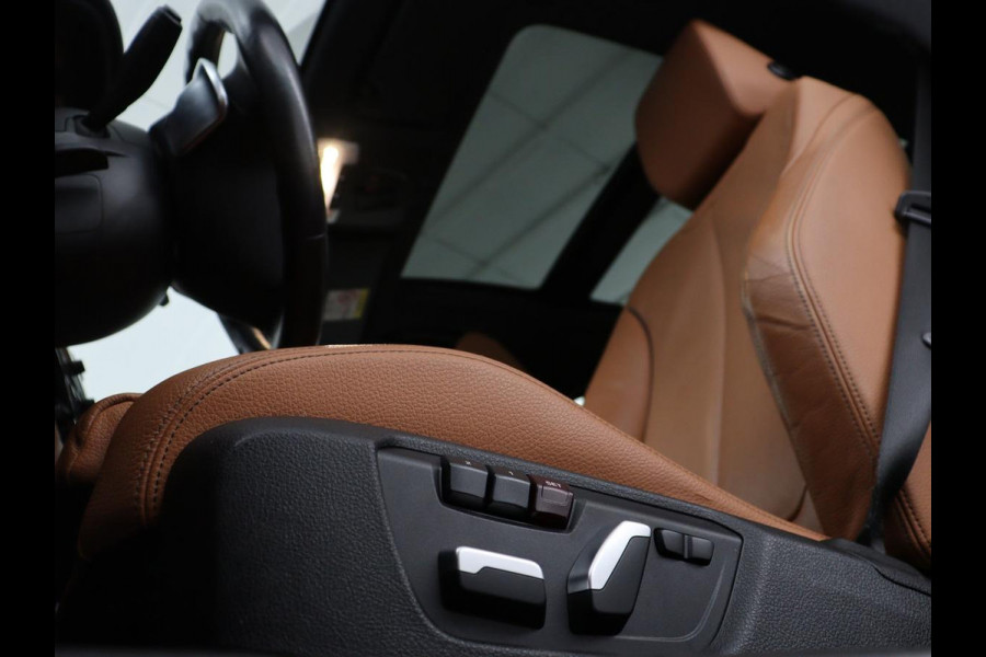 BMW 3-serie Gran Turismo 320i xDrive High Executive Edition | Panoramadak | Elec. Trekhaak | Leder | Memory | Stoelverwarming | Camera | Park assist | Cruise control | 19''