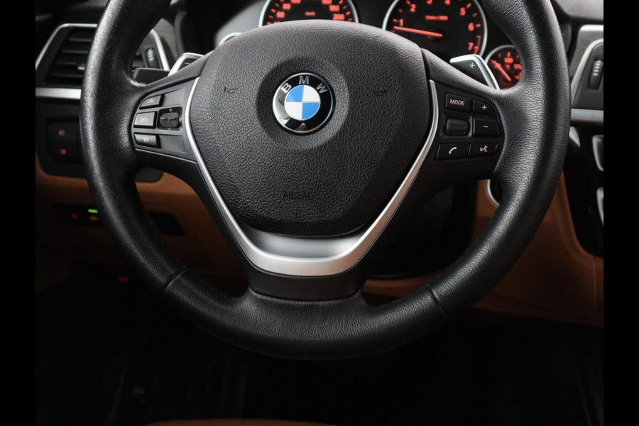 BMW 3-serie Gran Turismo 320i xDrive High Executive Edition | Panoramadak | Elec. Trekhaak | Leder | Memory | Stoelverwarming | Camera | Park assist | Cruise control | 19''