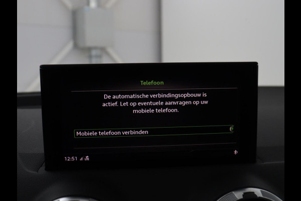 Audi Q2 30 TFSI Advanced edition | Panoramadak | Leder | Virtual Dashboard | Stoelverwarming | Climate control | Camera | Park assist | Cruise control | Navigatie |