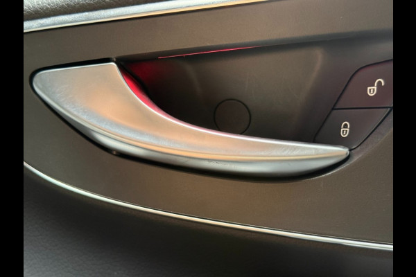 Mercedes-Benz V-Klasse V 300d 4 matic XXL L3 Avantgarde leer/elec deuren Extra lang Trekhaak/19 inch/sportstoelen