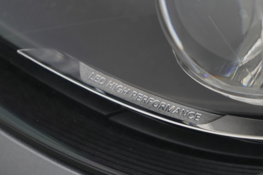 Mercedes-Benz E-Klasse Cabrio 200 25th Anniversary Edition AMG Burmester, Leer, Camera, Apple Carplay, 19", Afn. Trekhaak