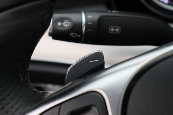 Mercedes-Benz E-Klasse Cabrio 200 25th Anniversary Edition AMG Burmester, Leer, Camera, Apple Carplay, 19", Afn. Trekhaak