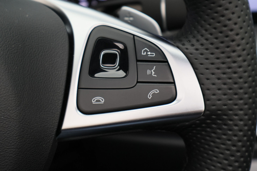 Mercedes-Benz E-Klasse Cabrio 200 25th Anniversary Edition AMG Burmester, Leer, Camera, Apple Carplay, 19", Afn. Trekhaak