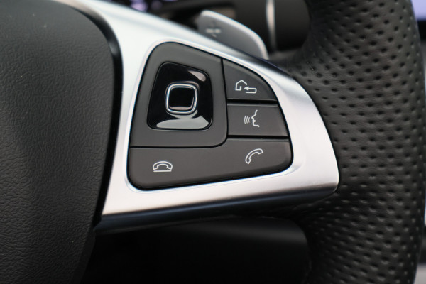 Mercedes-Benz E-Klasse Cabrio 200 25th Anniversary Edition AMG Burmester, Leer, Camera, Apple Carplay, 19", Afn. Trekhaak