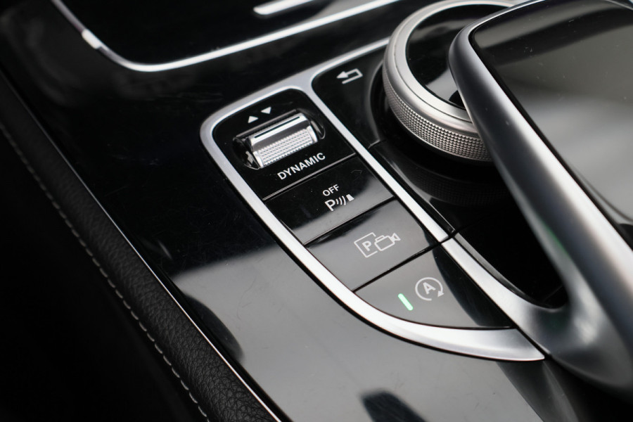 Mercedes-Benz E-Klasse Cabrio 200 25th Anniversary Edition AMG Burmester, Leer, Camera, Apple Carplay, 19", Afn. Trekhaak