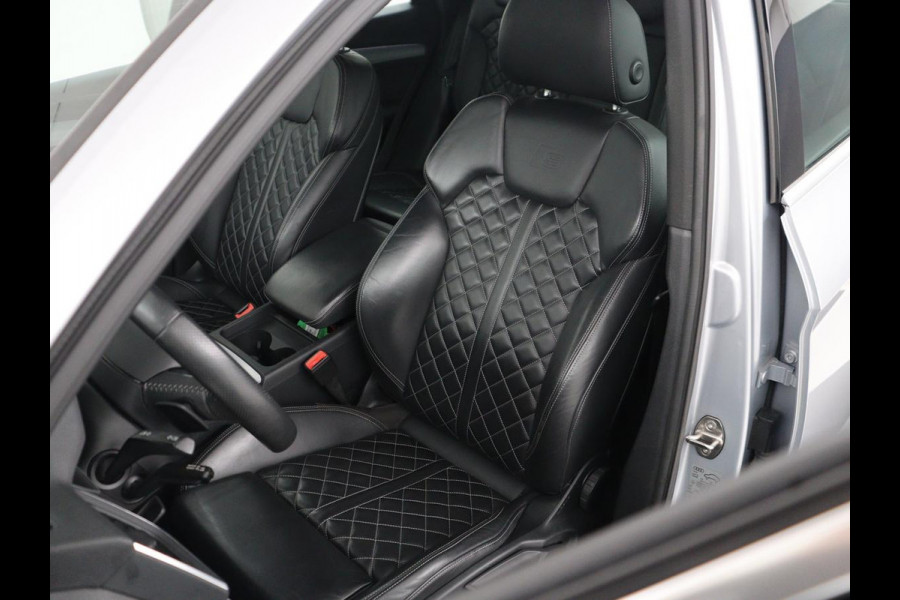 Audi Q5 55 TFSI e quattro Competition | 85,1% | Leder | Sfeerverlichting | Cruise control | Navigatie | 3 zone klimaat | Drive select | PHEV