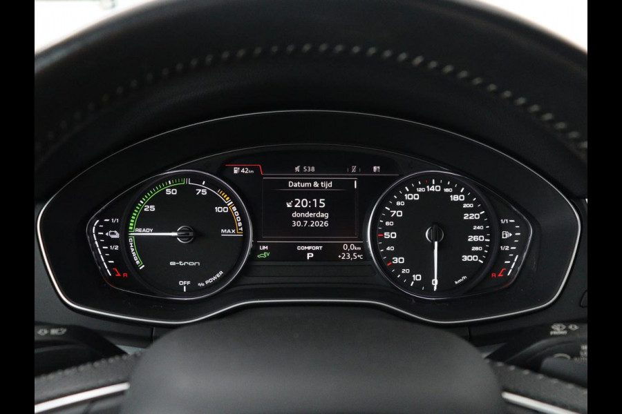 Audi Q5 55 TFSI e quattro Competition | 85,1% | Leder | Sfeerverlichting | Cruise control | Navigatie | 3 zone klimaat | Drive select | PHEV