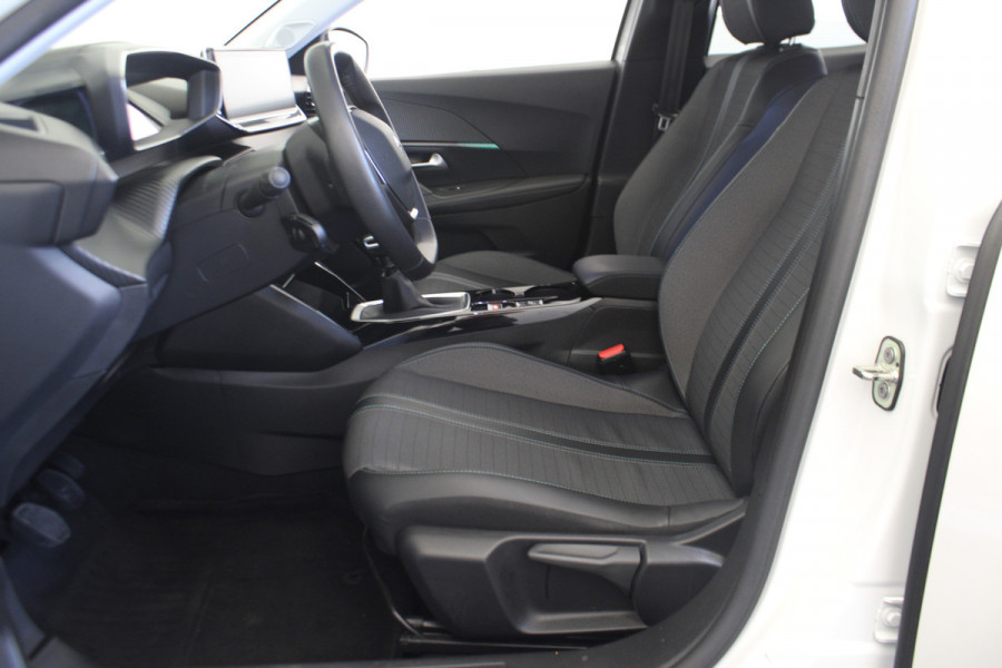 Peugeot 2008 1.2 PureTech Blue Lease Allure |Navi|Camera|