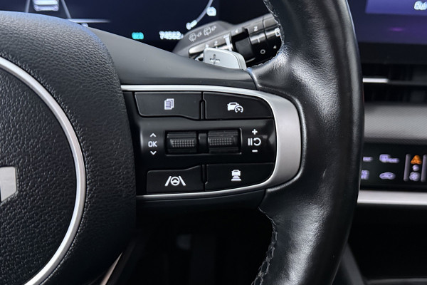 Kia Sportage 1.6 T-GDi Plug-in Hybrid AWD DynamicPlusLine (PANORAMADAK, TREKHAAK, STOEL/STUUR VERWARMING, CAMERA, ELEKTR STOELEN)