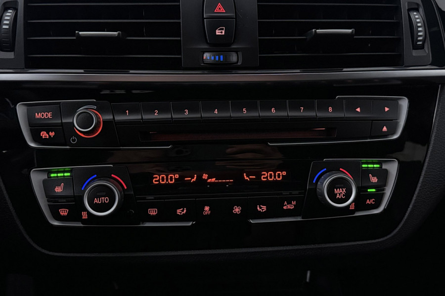 BMW 1-serie 118i High Executive Sport-Line (SCHUIF/KANTELDAK, GROOT-NAVIGATIE, STOELVERWARMING, SPORTSTOELEN, HARMAN KARDON)