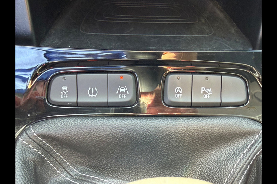 Opel Grandland X 1.2 Turbo Business Executive, luxe uitvoering, distributie riem onlangs vervangen, NL auto met nap
