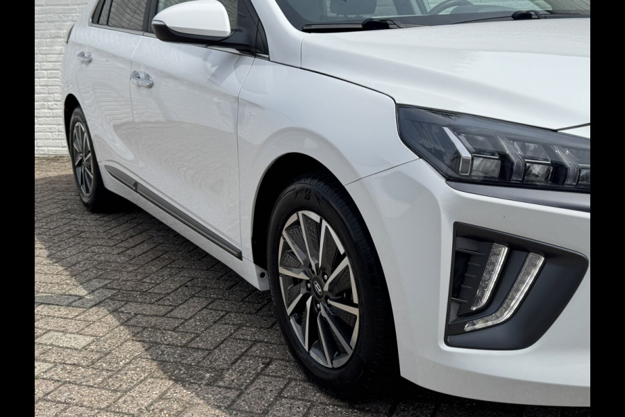Hyundai IONIQ Comfort EV 38 kWh +300km rijbereik Camera Navi Stoelverwarming Carplay Cruise
