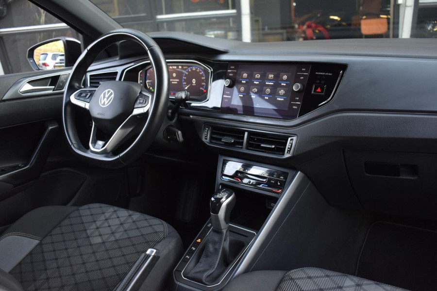 Volkswagen Polo 1.0 TSI R-Line Business IQ Light Camera Carplay