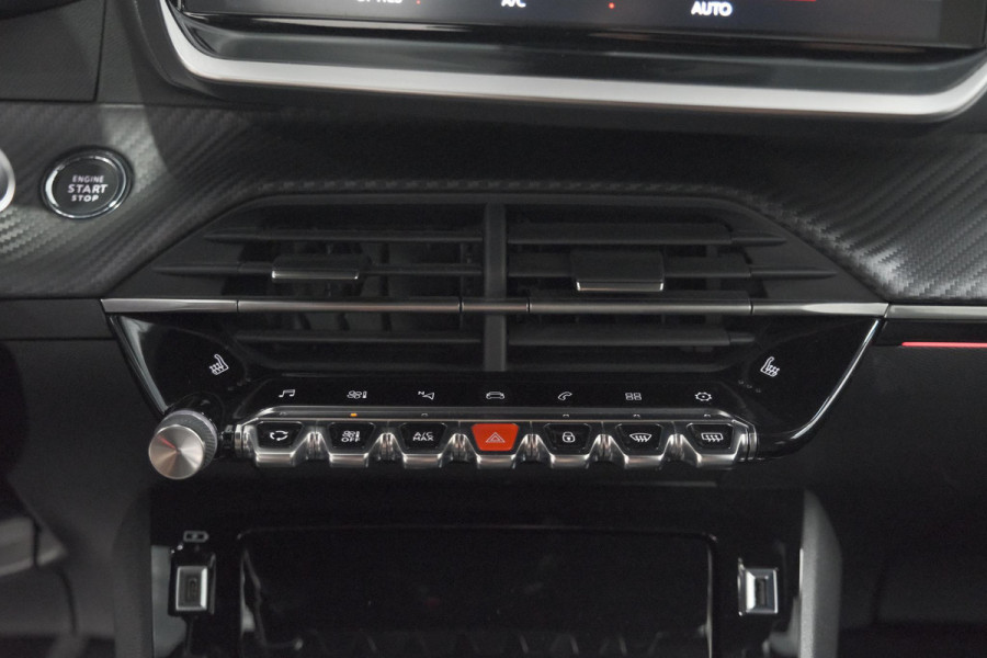 Peugeot 2008 PureTech 130 GT | Dodehoekdetectie | Navigatie | Apple Carplay | Stoelverwarming