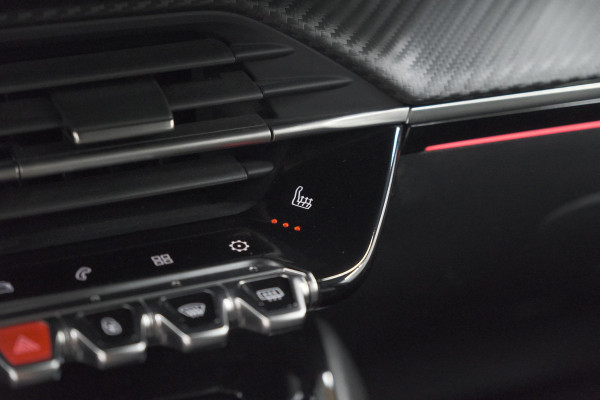 Peugeot 2008 PureTech 130 GT | Dodehoekdetectie | Navigatie | Apple Carplay | Stoelverwarming